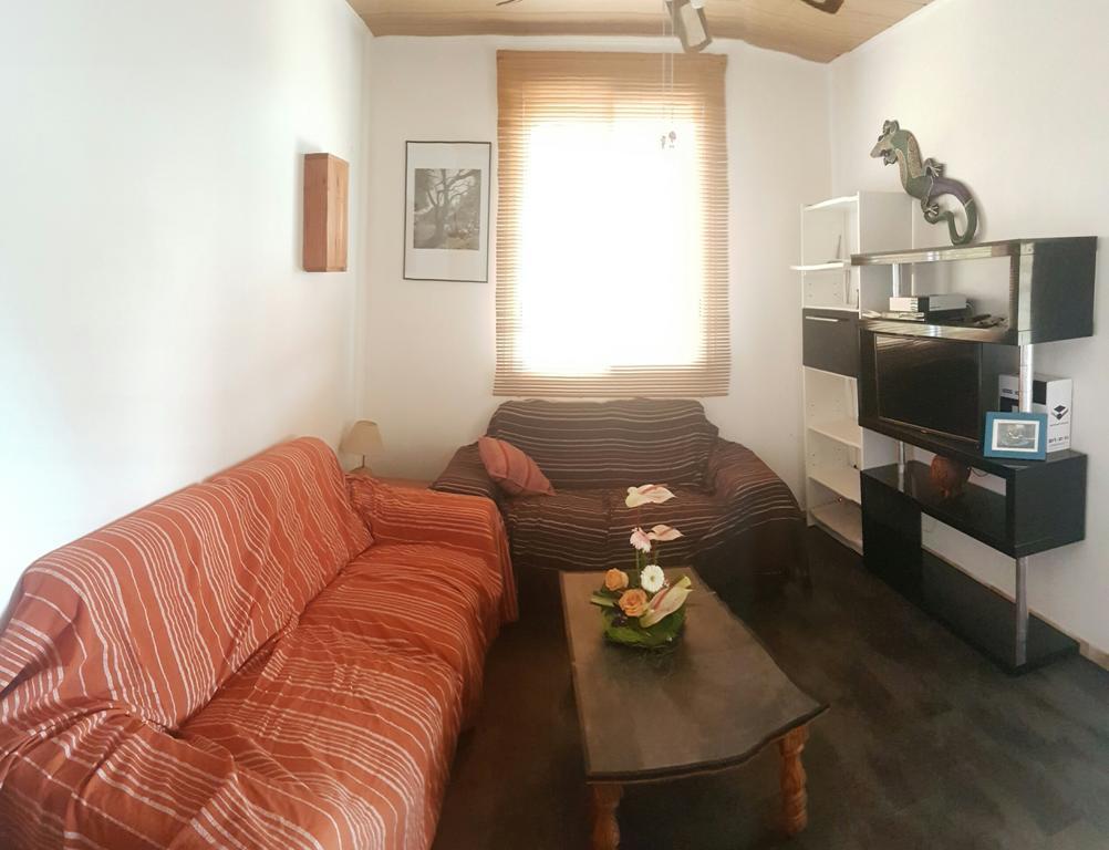 Kaz' D'O Apartment L'Etang-Sale ภายนอก รูปภาพ